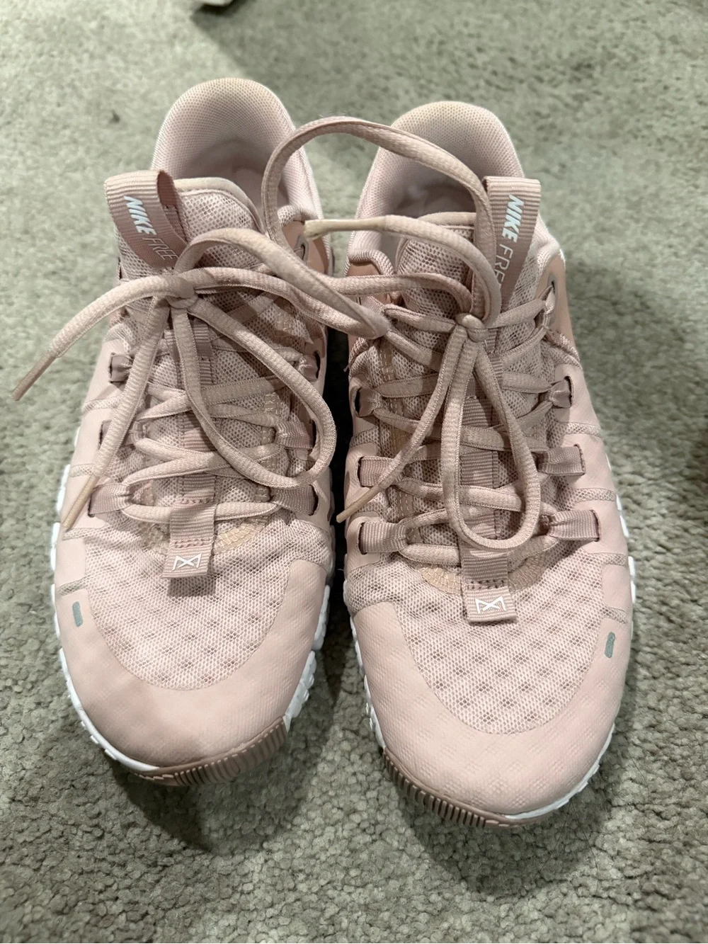 Nike Women’s Metcon 5 - Picture 2 of 4